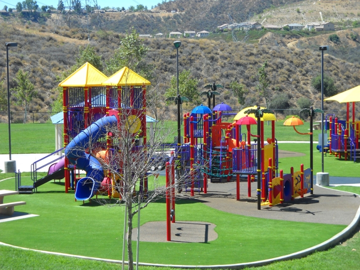 Artificial Lawn Leon Valley, Texas Playground Turf, Recreational Areas